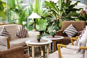 Johns Pardede International Hotel