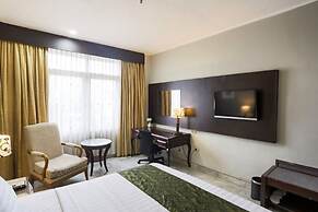 Johns Pardede International Hotel