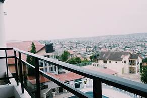 Hill View Hotel McCarthy Hills