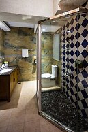 Zum Adler Castle B&B