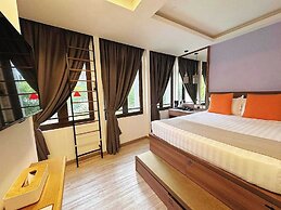 Champion Hotel City