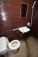 Tropical Garden Bungalow