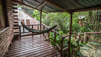 Tropical Garden Bungalow