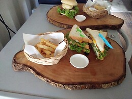 I Talay Beach Bar & Cottage Taling Ngam