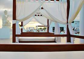 Hotel LIVVO Budha Beach