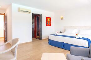 Hotel LIVVO Budha Beach