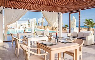 Hotel LIVVO Budha Beach