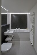 Alpha Hotel