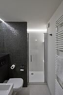 Alpha Hotel