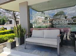 Rioné Hotel Boutique
