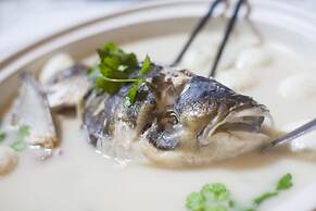 Crowne Plaza Hangzhou Thousand Island Lake by IHG