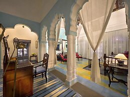 Neemrana Fort-Palace