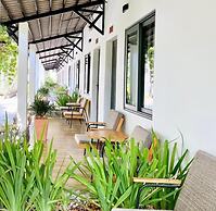 Rum Bungalow Resort Phu Quoc