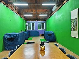 DF Park Space Hostel