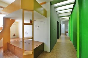 DF Park Space Hostel