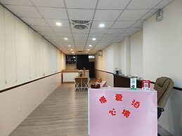 DF Park Space Hostel