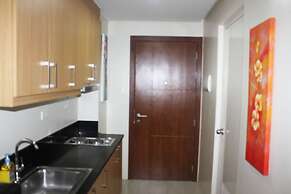 Shell Residences Apartment by Homebound