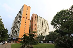 Literooms At Kebagusan City