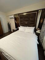 Aymira Suites