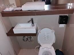 Space Hotel by Papaho