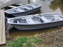 Au Fil de L'eau