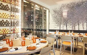 Spark by Hilton Lyon Park Saone