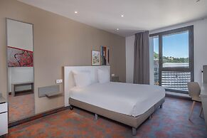 Spark by Hilton Lyon Park Saone