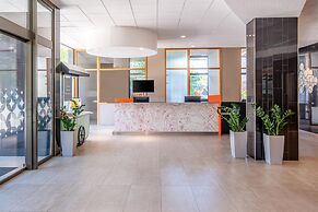 Spark by Hilton Lyon Park Saone