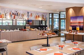 Spark by Hilton Lyon Park Saone