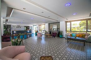 Bahar Hotel (+12 Adult )