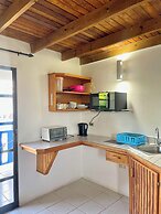 Bananaquit Apartments