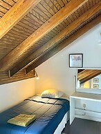 Bananaquit Apartments