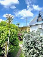 Bananaquit Apartments