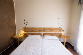 Hotel Rendez Vous