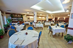 Hotel Rendez Vous