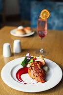 Sandal Suites Op. by Lemon Tree Hotels