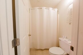 Americana Inn, a Travelodge by Wyndham