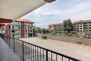 Americana Inn, a Travelodge by Wyndham