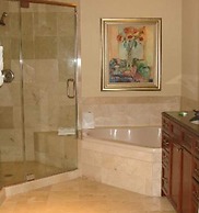 Emerald Grande Vacation Resort by Resort Stay