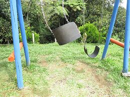 Cabañas y Flores Finca Hotel