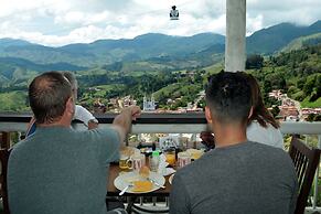 Cabañas y Flores Finca Hotel