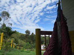 Cabañas y Flores Finca Hotel