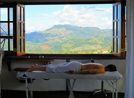 Cabañas y Flores Finca Hotel