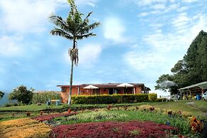 Cabañas y Flores Finca Hotel