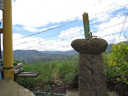 Cabañas y Flores Finca Hotel