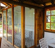 Cabañas y Flores Finca Hotel