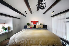 JY Distributed Theme Hotel Apartment