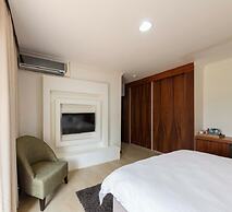 Twangale Resort & Spa