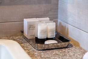 Twangale Resort & Spa