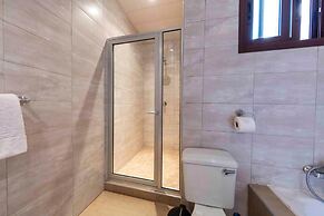 Twangale Resort & Spa